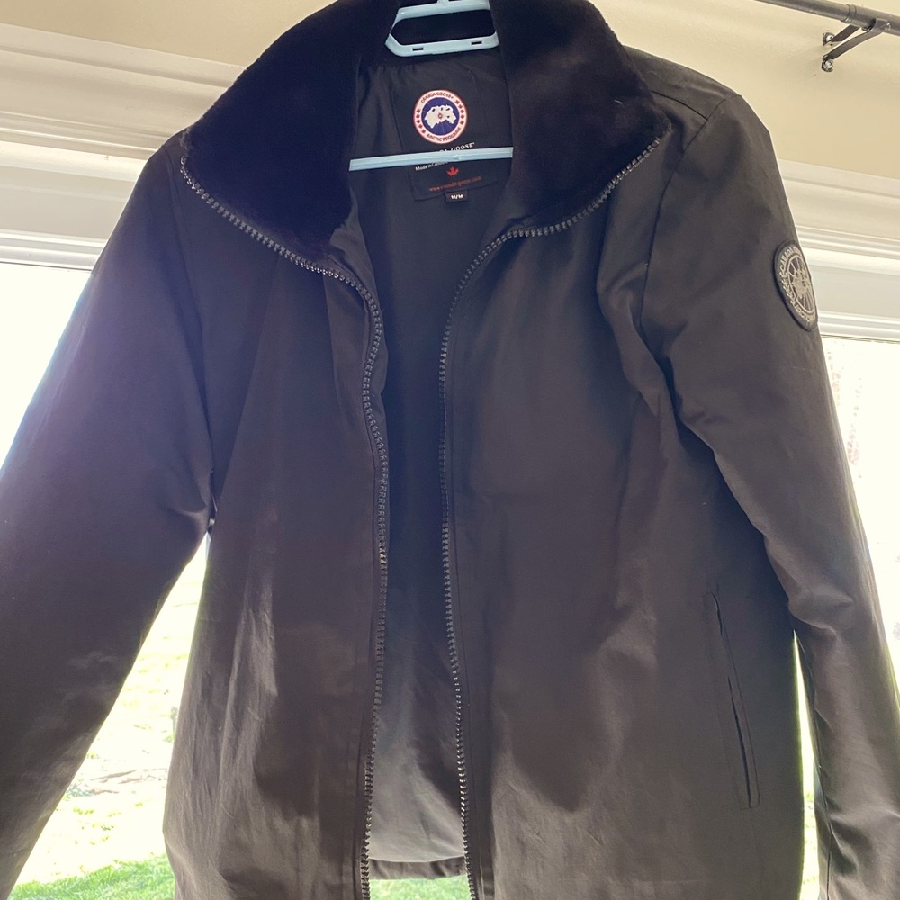 COPY - Canada Goose Aviator Bomber with shearling collar